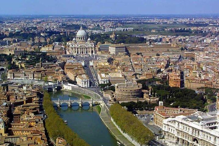Rome : 6-hours Chauffeured Limo Service