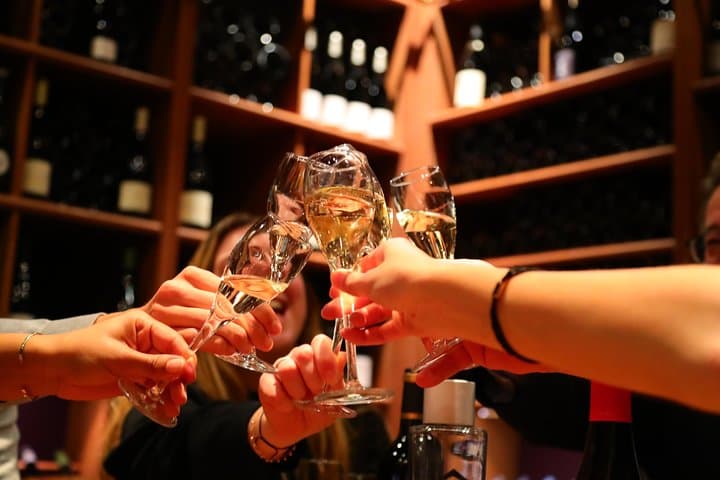 Paris Wine Tasting plus Cheese Lunch with an Expert Sommelier