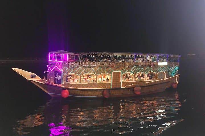 Dubai Creek Dhow Dinner Cruise with Buffet & Live Entertainment