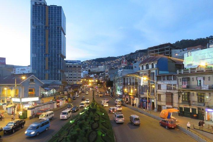 One-Way Private Transfer from La Paz Hotels to Airport