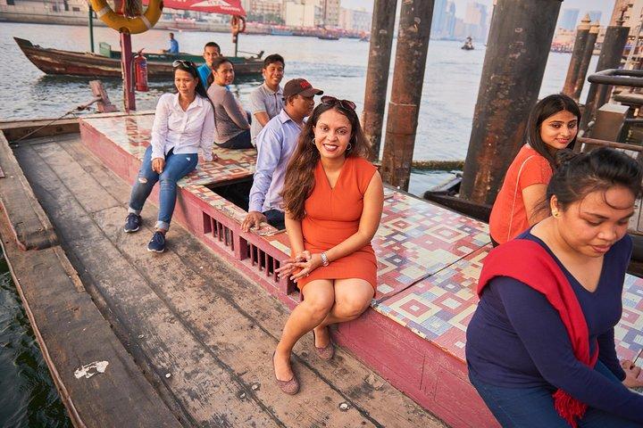 Flavors of Arabia – Old Dubai & Souks & Authentic Emirati Cuisine