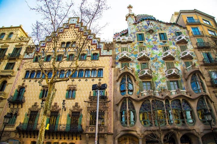 Barcelona Private Walking Tour through the City of Gaudi