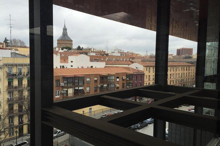 Guided tour of the Reina Sofia Museum in Madrid, entrance fees and pick up at the hotel.