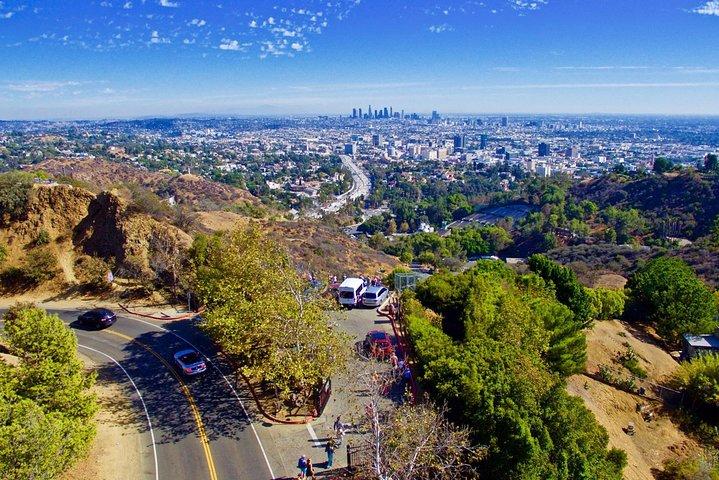 LA: Hollywood Open-Air Bus Tour: Celebrity Homes & Beverly Hills