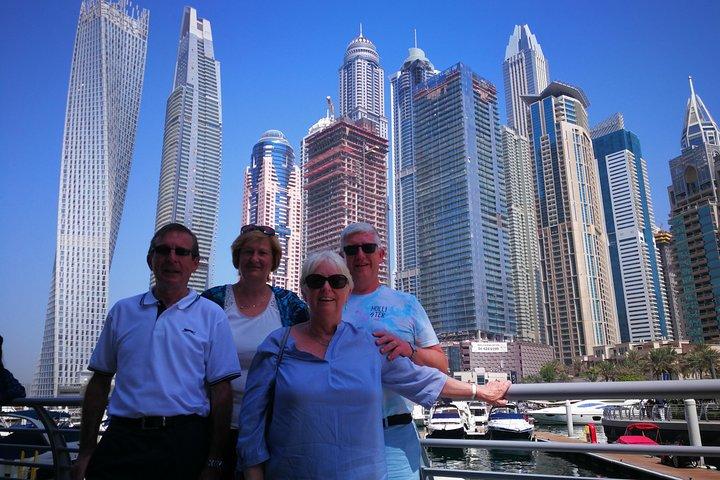 Dubai Private Layover Tour - 6 hours (Small Group - Day & Night)