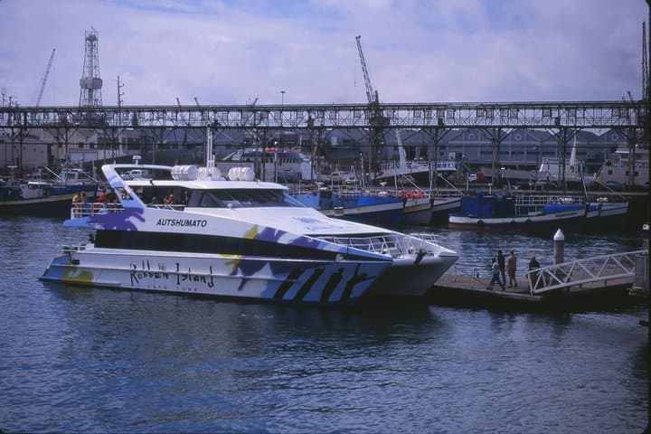 Cape town private, Robben Island and Table Mountain Tour