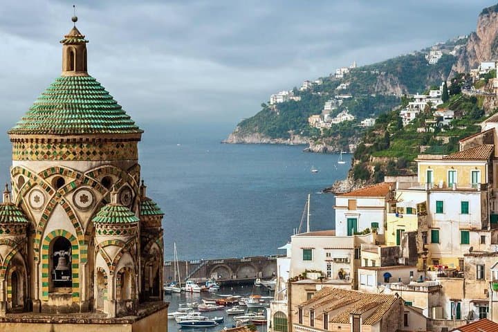 Amalfi, Ravello & Pompeii: private tour with no-traffic (8-hour)