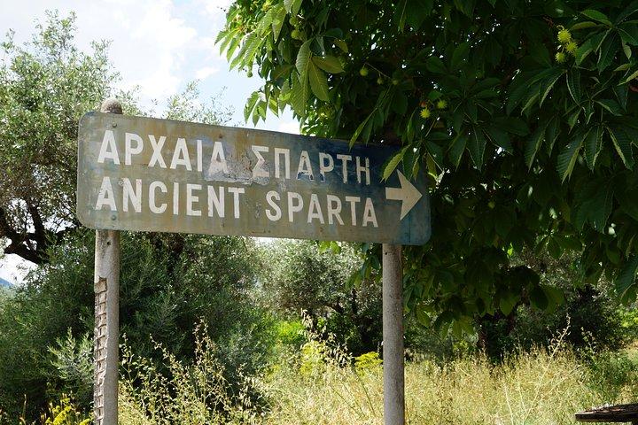 2 Days Private Tour: Sparta - Mystras - Mycenae - Epidaurus & Corinth