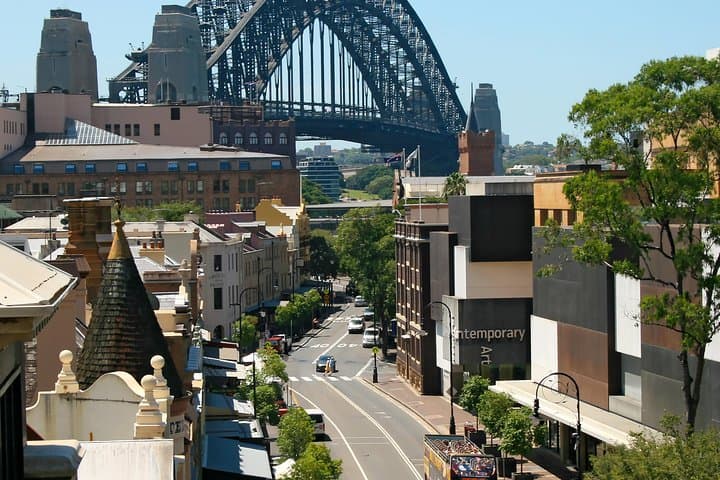 Sydney and Bondi Big Bus Hop-on Hop-off Tour with Optional Cruise