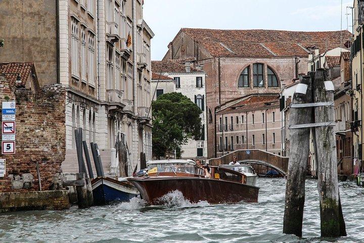 Venice Private Transfer (Hotel, Port, Venice or Treviso Airport, Mestre TrainSt)