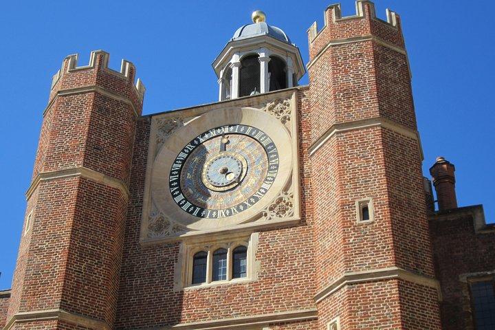 Hampton Court Palace 3hr tour: Henry VIII's & William III's intriguing Palaces