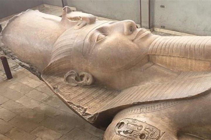 Full Day Tour: Giza pyramids and Saqqara and Memphis