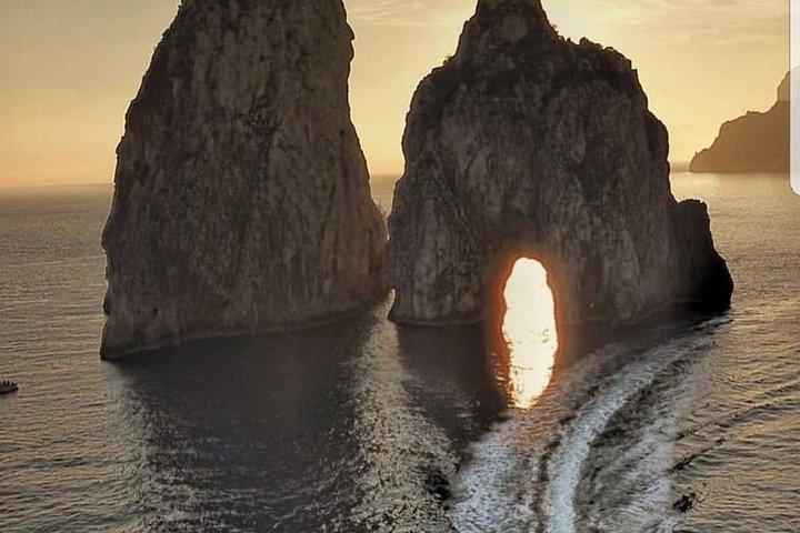 Blu Grotto special tour for Capri all inclusive 2 stops for swimm