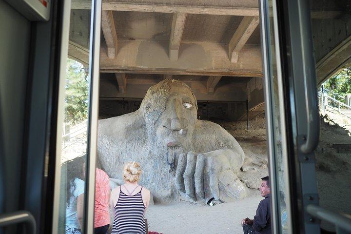 Seattle Pre-Cruise Tour: Transportation & Seattle City Tour