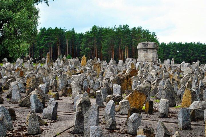 Treblinka Concentration Camp, Heartbreaking Tour from Warsaw