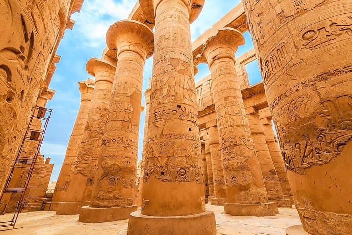 Private Luxor Guided Day Tour Valley of the Kings with Karank and Luxor Temples