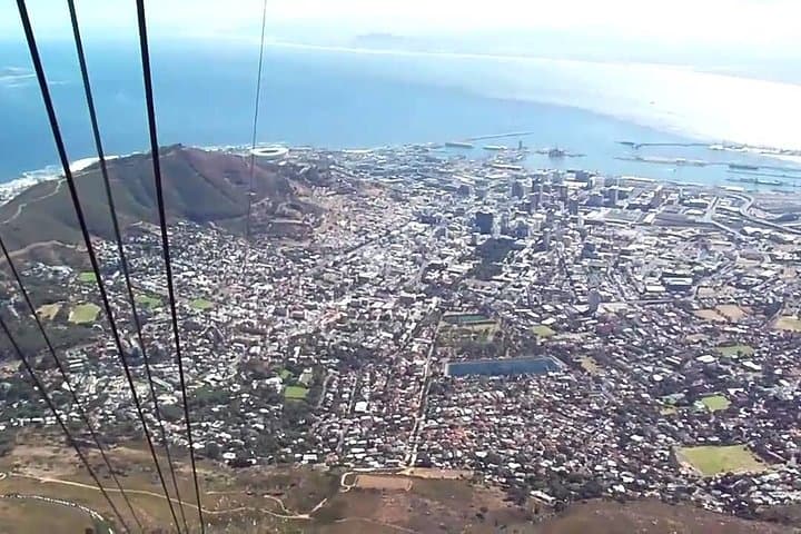 Cape Town Private Tour, Table Mountain Car Ride and Robben Island Getaway