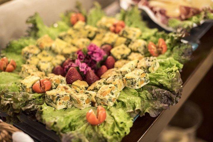DINNER OR TAPAS in a Poruguese Home