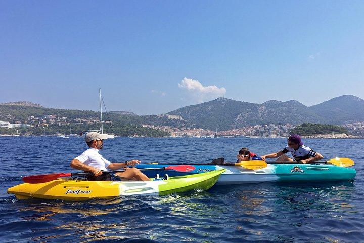 Guided kayaking tour to Pakleni islands