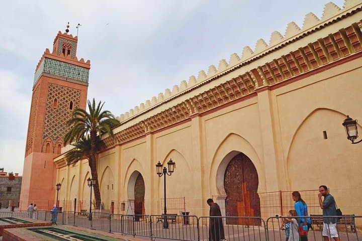 private VIP half journey of Marrakesh : History & Culture.