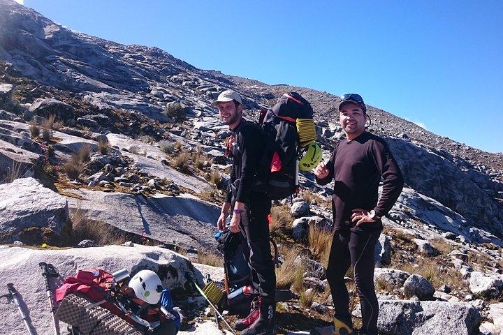 Huascaran 6 Day Mountaineering Adventure