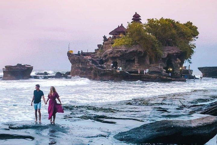 Tanah Lot - Jatiluwih (UNESCO) - Bedugul and Ulun Danu Temple Tour
