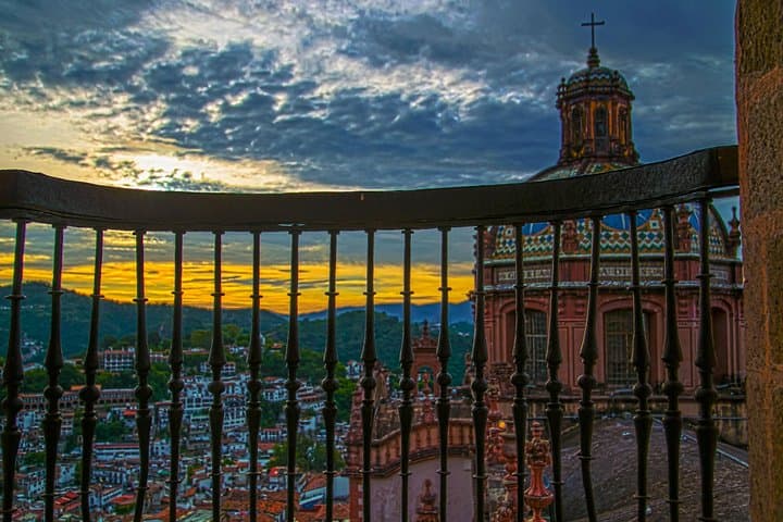 4-Day Guadalupe Shrine and Teotihuacan, Taxco and Cuernavaca Tour