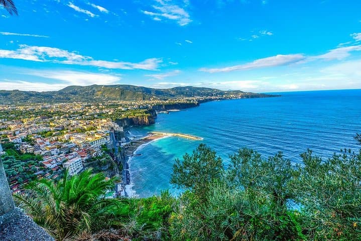 Amalfi Coast Private Tour with Wine Tasting up the Hill