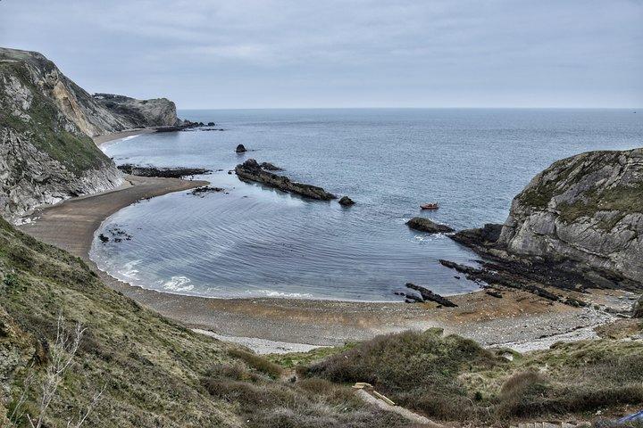 Lulworth Cove & Durdle Door Mini-Coach Tour from Bournemouth