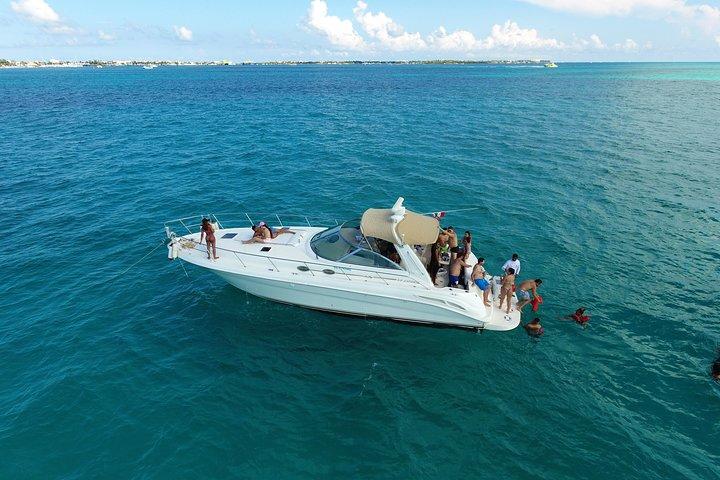 Cancun Yacht Charter to Isla Mujeres with Snorkeling -SR41H4