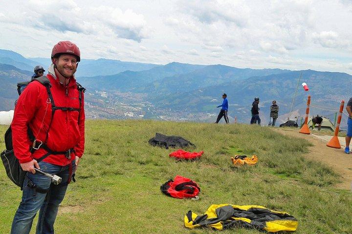 Paragliding in Medellin Includes GoPro and Pick up & Drop off
