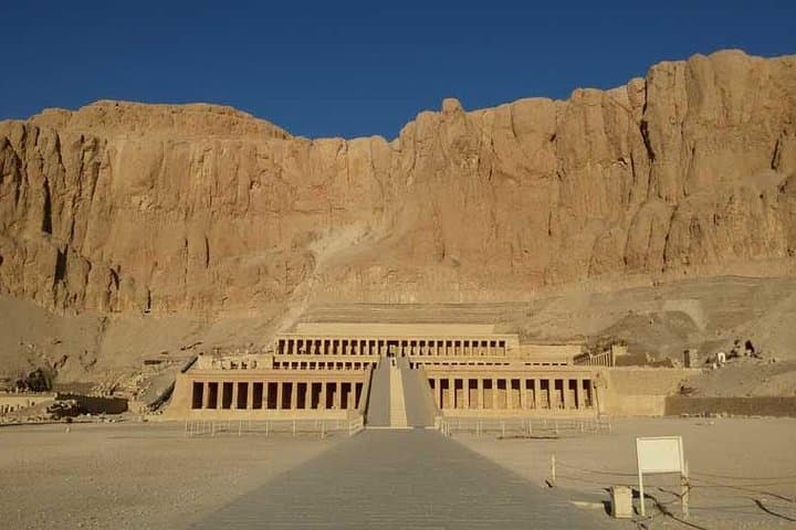 Tour to Valley of the Kings and Hatshepsut Temple from Luxor