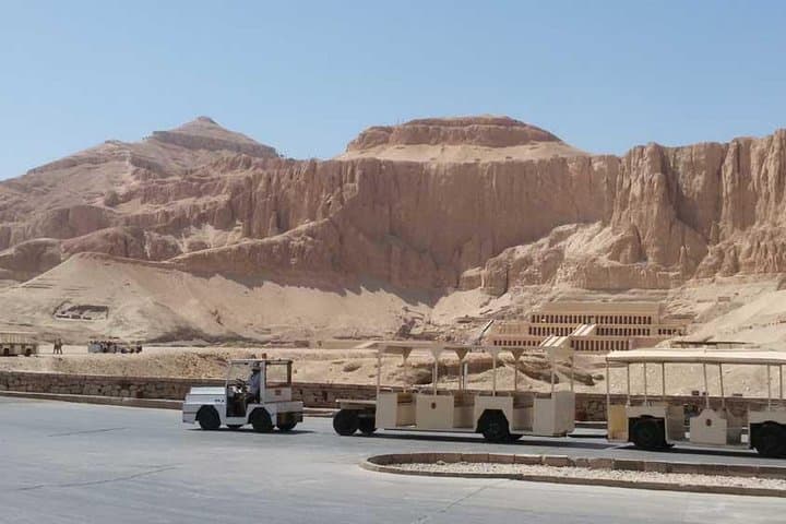 Tour to Valley of the Kings and Hatshepsut Temple from Luxor