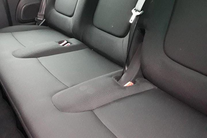 Standard Minivan from Brussels airport to the city of Brussels