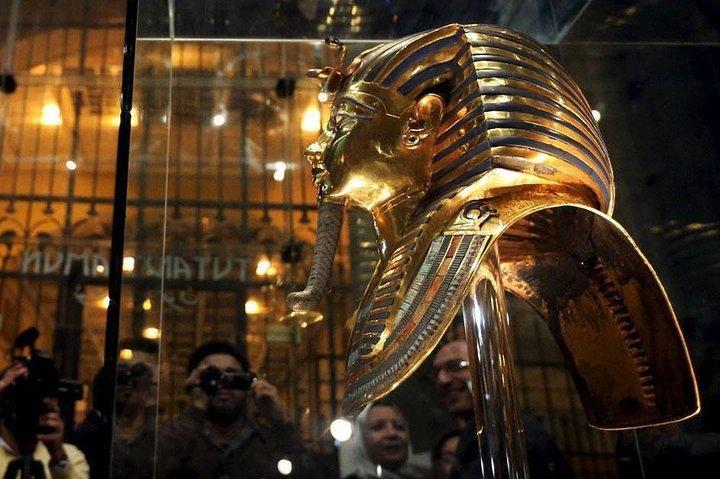Tour to Giza Pyramids and Egyptian Museum and Citadel and Khan elkhalili
