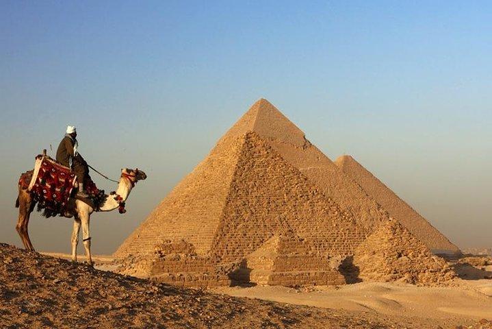 Cairo Layover tour to Giza Pyramids Egyptian Museum and Khan Khalili Bazaar
