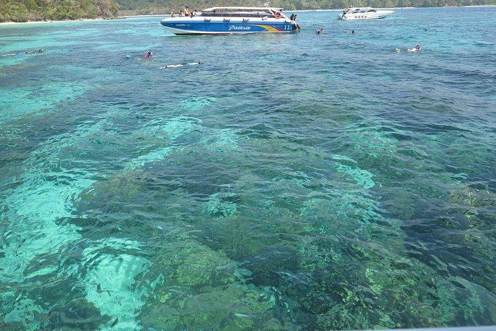 A full Day Haa & Rok islands from Koh Lanta( By Speed Boat)