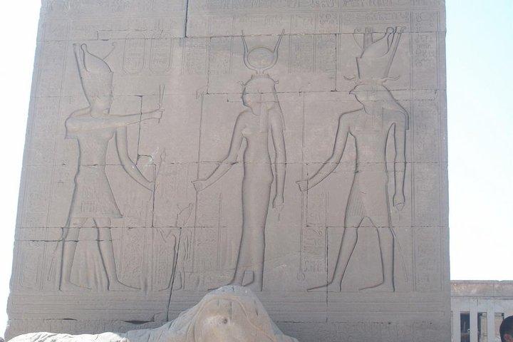 amazing day Tour To Dendara & Abydos Temples From Luxor