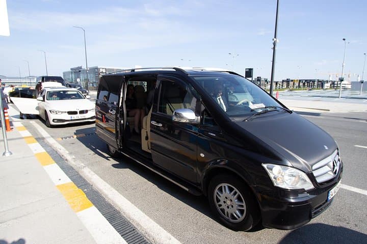 Istanbul Airport Transfer - One Way