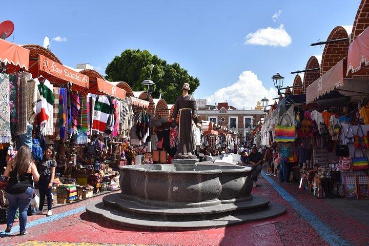From Puebla: Private city walking tour in Puebla all-Inclusive