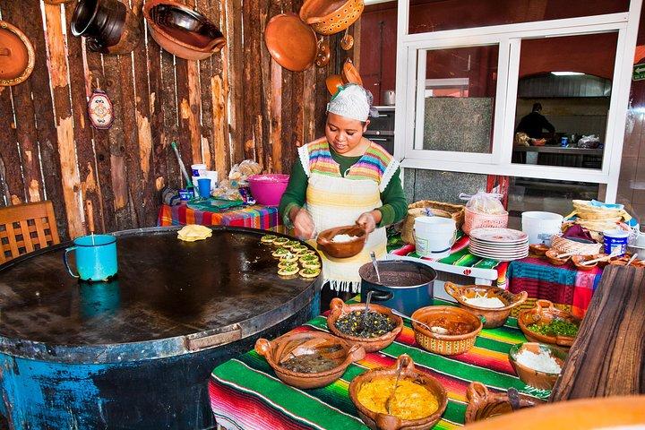Mexico City Taco Tour with a Local Foodie: 100% Personalized & Private