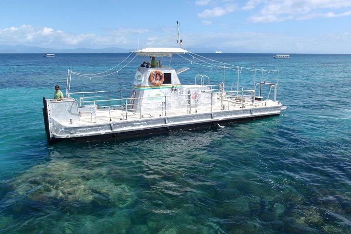 Green Island Day Trip from Cairns with Beaches Transfers