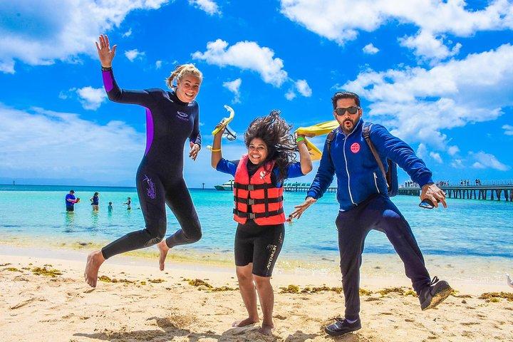 Green Island Day Trip from Cairns with Beaches Transfers