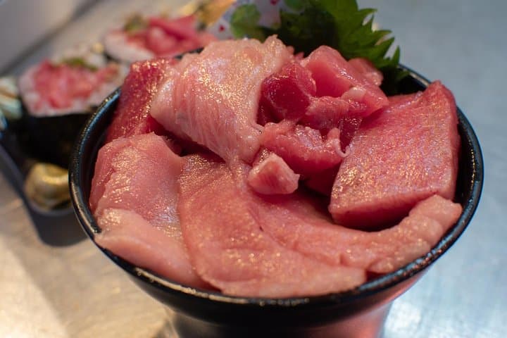 Tsukiji Fish Market Food Tour: Seafood, Street Food & Hidden Gems