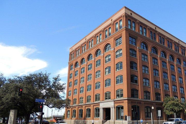 1-Hour JFK Assassination Walking Tour