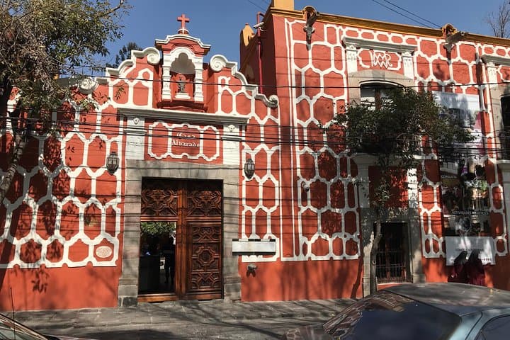 Private Tour to Coyoacán & Xochimilco.
