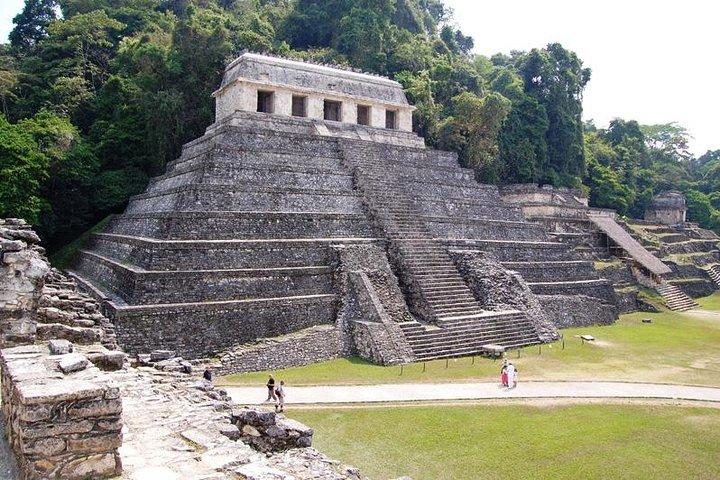 PALENQUE RUINS, AGUA AZUL and MISOL-HA (Private)