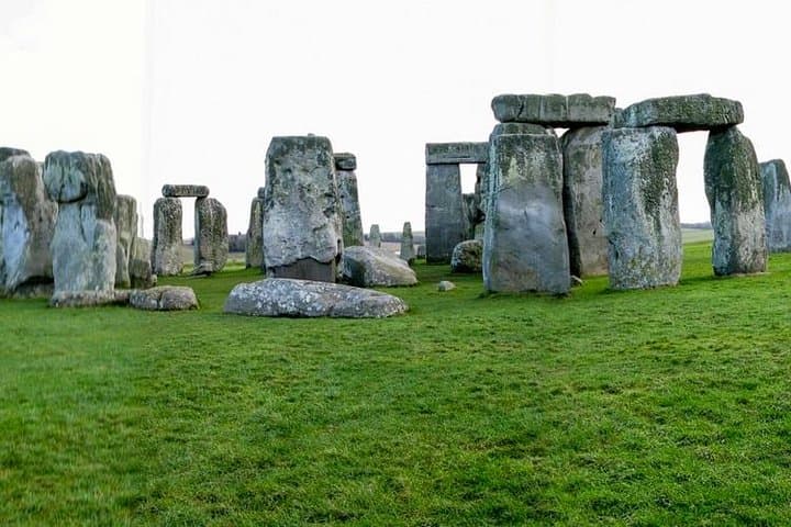 Private Stonehenge Tour - London or Southampton