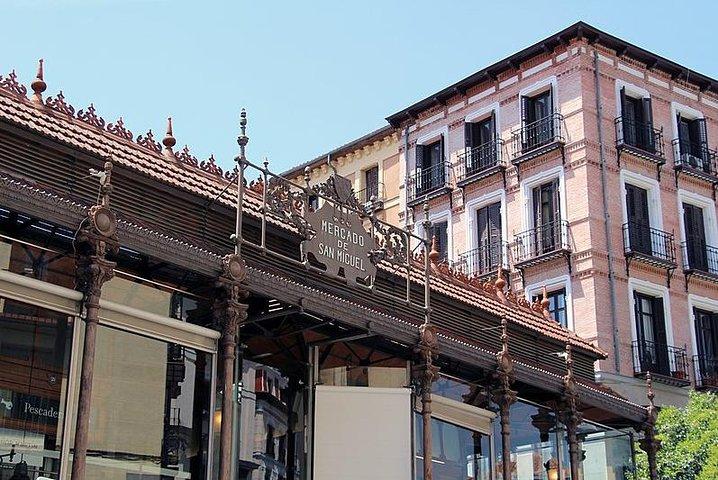 Let's Tapear! The Madrid Tapas Route Walking Audio Tour