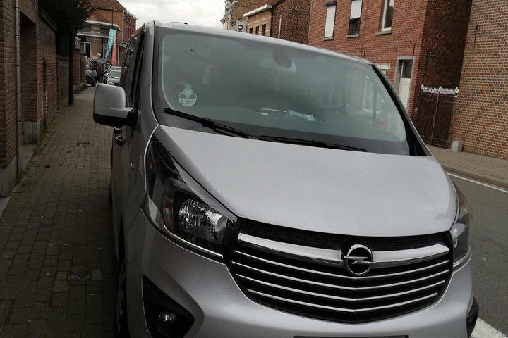 Standard Minivan from Brussels airport to city of Antwerp